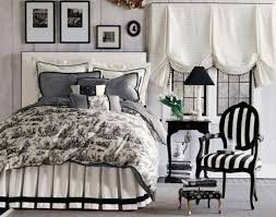 Amazing Black And White Decorating Ideas For Bedrooms Bedroom ...