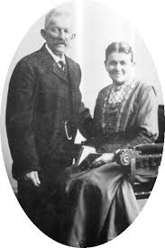 Christine Hetzel, geborene Schaal (Nr. 5) mit Ehemann - Schaal