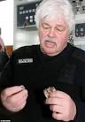 Shot: Captain Paul Watson shows the bullet he claims Japanese whalers fired ... - PaulWatsonR_468x672