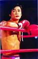 Un boxeador colgó los guantes y se transformó en mujer . Singapur
