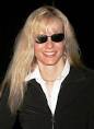 ... actress and model. Is it me or is she easy to confuse with Daryl Hannah? - lori-singer-now