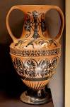 File:Nikosthenic amphora Louvre F111.jpg - Wikimedia Commons