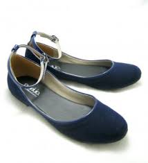 Bram Diraja Shoes Collection: Sepatu Wanita Model Terbaru 2013 ...