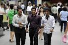 Singapore's Jobless Rate Drops to 3-Year Low as Growth Quickens ...