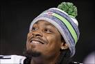 All about that action: Marshawn Lynch returns fans lost wallet.