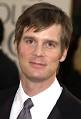 Peter Krause - The 60th Annual Golden Globe Awards - 2003 - peter-krause5