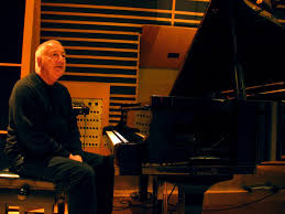 Ringing true: John Tilbury performs Beckett on a piano | One Stop ... - 1097-5252-john_tilbury_london_07