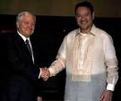 U.S vows more aid to Philippines anti-militant fight | World ...
