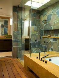 Desain kamar mandi minimalis unik dengan motif batu alam, simak ...