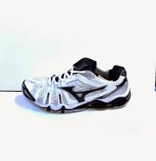 Sepatu Mizuno Wave Tornado Low 8 Volly Ball : Sepatu Terbaru ...