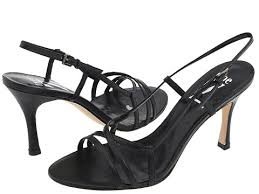 Looking Stylish and Trendy with Black Bridesmaid Shoes ...