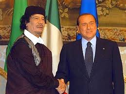 Quasi tutti i Tg "scaricano" Gheddafi, ma Fede non dimentica il vecchio amico