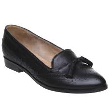 Womens flat black shoes - Flats : Mince His Words