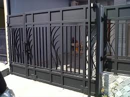 desain pintu pagar besi minimalis