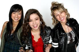 SodaHead.com - school gyrls