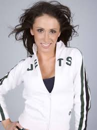 a female Jets reporter who