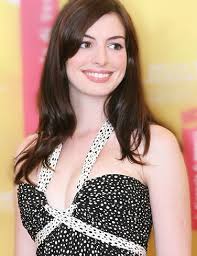 Anne Hathaway- Catwoman