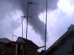 Mengenal Tornado/Putting Beliung