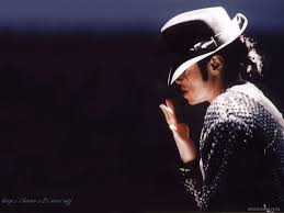 مايكل جا****ون      Michael Jackson Michael_jackson_wallpaper_05