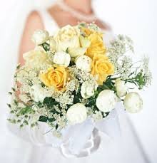 yellow rose wedding bouquet
