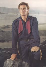 Errol Flynn: Hollywoods