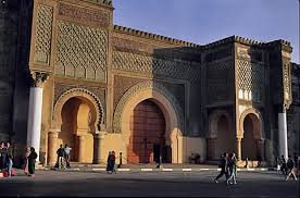 المغرب دولة يشفع لها التاريخ.......******** Maroc-bab-mansour-meknes-resize