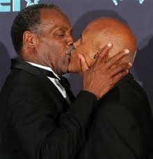 DANNY GLOVER calls Hollywood