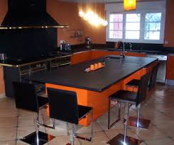 rénovation cuisine noir laqué Cuisine-orange