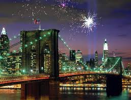 شباب يلا نتفسح 4 Fireworks-on-Brooklyn-Bridge-Animated-Screensaver_1