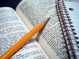 http://t3.gstatic.com/images?q=tbn:mky7kmeRaNkvlM:http://ste5ens.files.wordpress.com/2009/02/studying-main_full.jpg