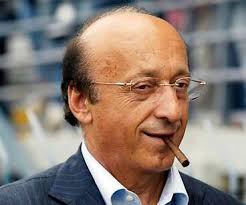 http://t3.gstatic.com/images?q=tbn:pyn36_6_Uq390M:http://www.napolilive.org/wp-content/uploads/2010/01/luciano_moggi_2.jpg