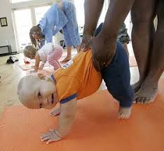 Baby yoga classes are a fun