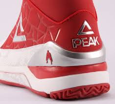 of PEAK signature shoe.