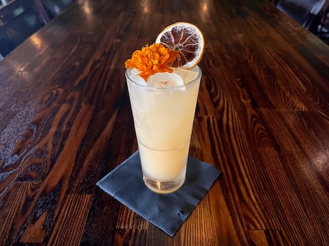 Mission Ave Bar and Grill by null