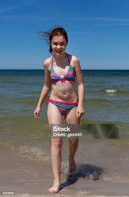 девочка 6-14 лет голая|