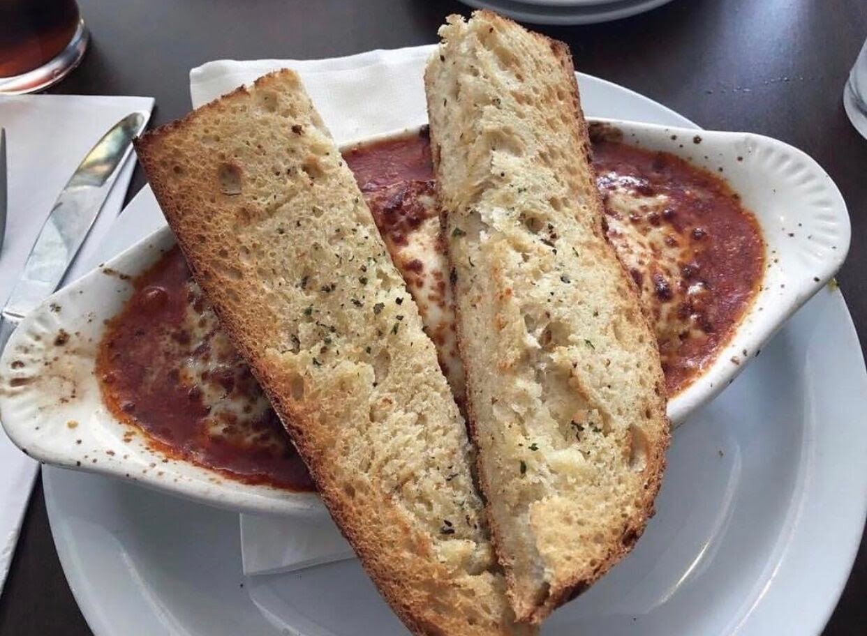 RAZZíS PIZZERíA GREENWOOD by null