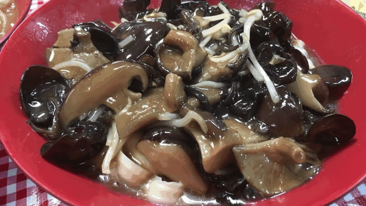 Huangcheng Noodle House 山西刀削面 by null