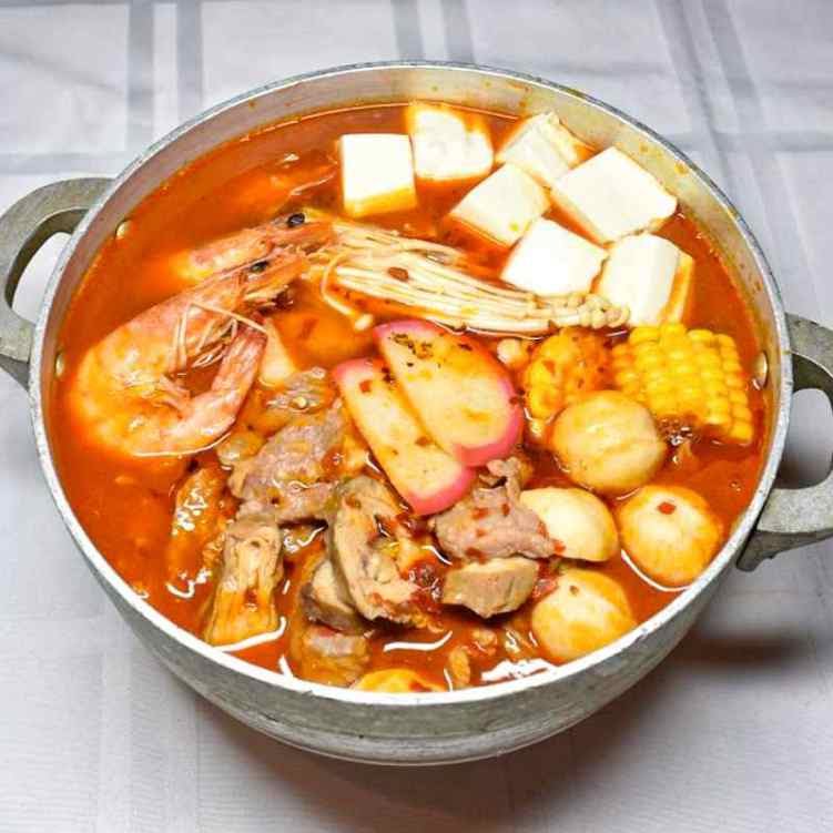 Szechuan Bistro 炳哥川菜 by null