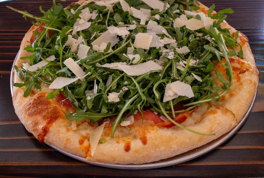 Mama Maxie's Pizzeria by null