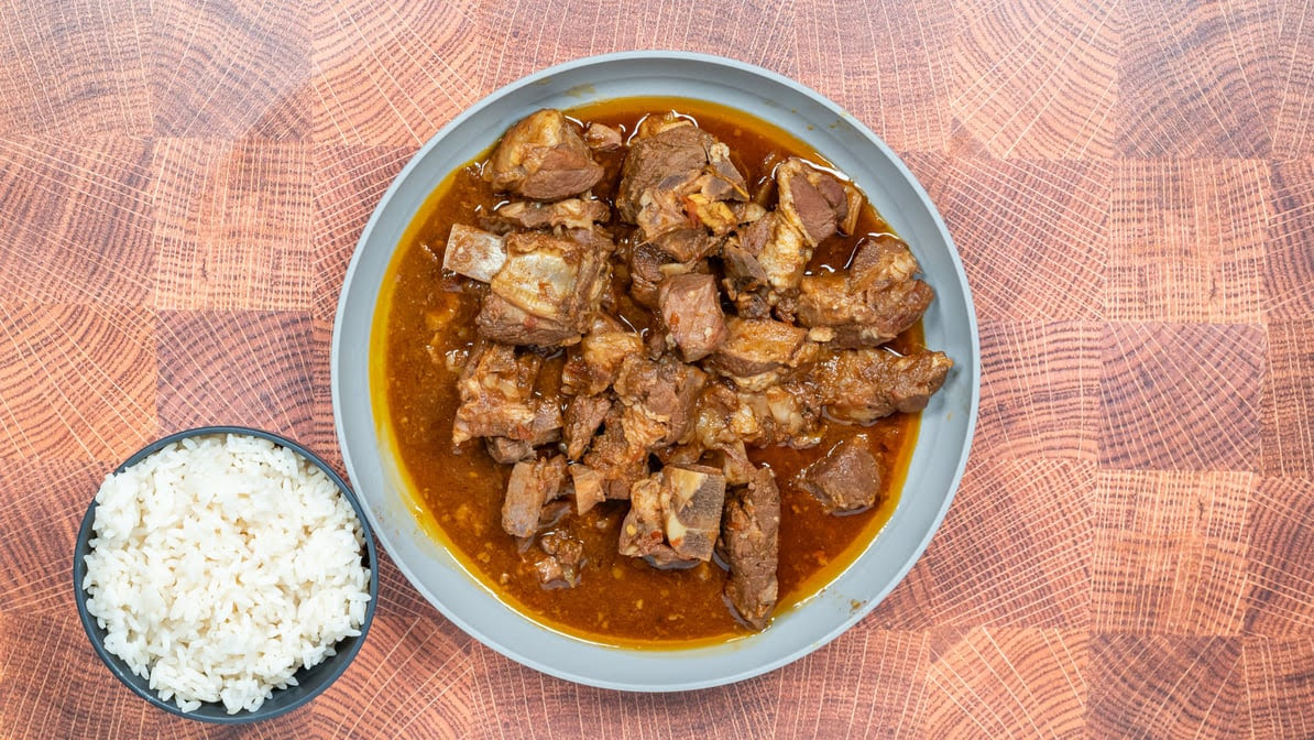 Waterside Market by null