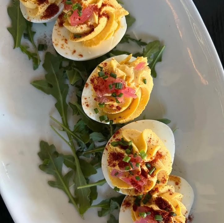 Scarlet Kitchen and Lounge by null