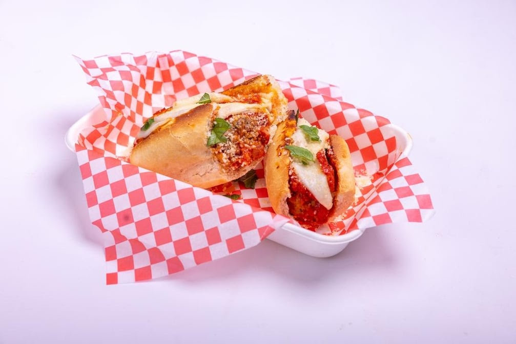 Small Cheval - Gold Coast by null