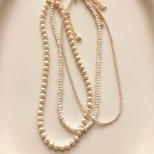 pearl lolitas |Maren adlı kullanıcının Jackie inspo panosundaki Pin | Victorian elbiseler,  Elbiseler, Kıyafet