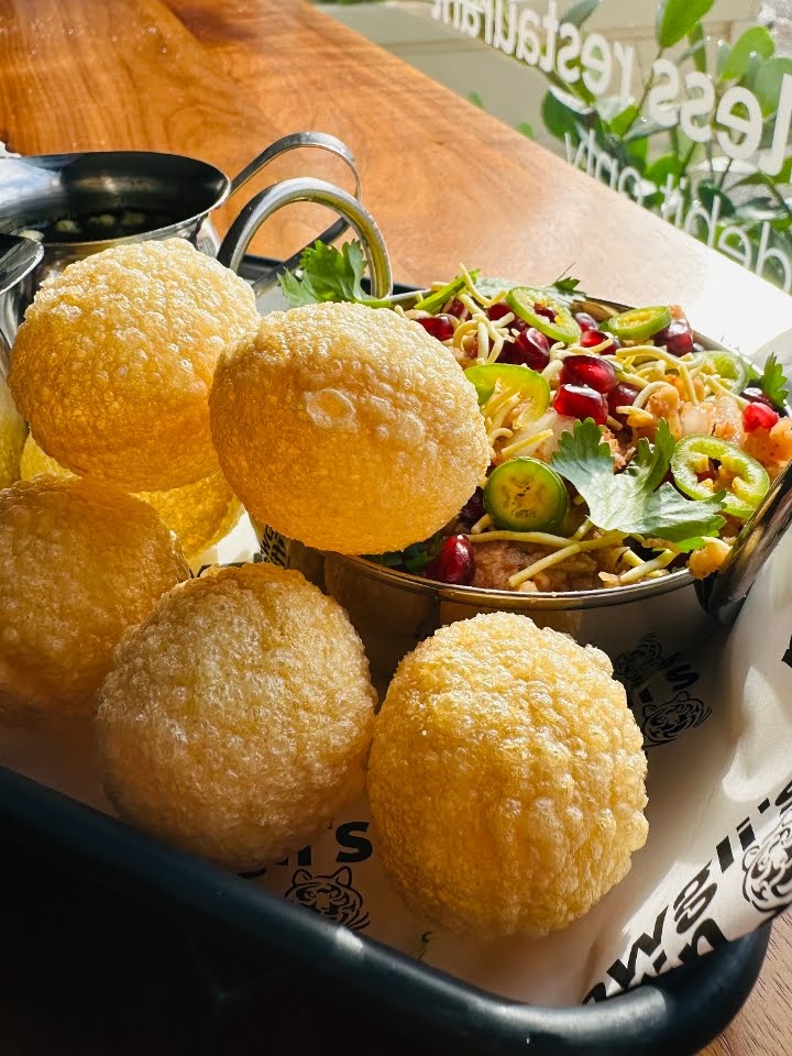 Mowgli's Tiffin Indian Street Food - Restaurant photo 4