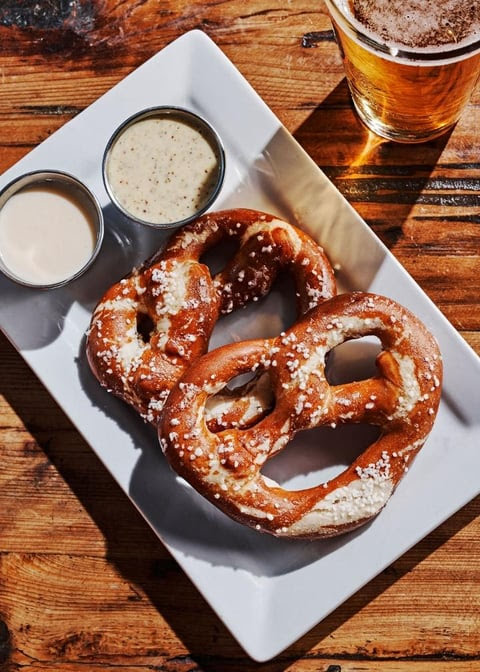 HOBNOB Neighborhood Tavern by null