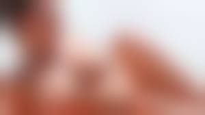 kelly brook uncensored|Kelly Brook's nude caps from movie Three - picture -  2006_7/original/Kelly_Brook-three-015.jpg