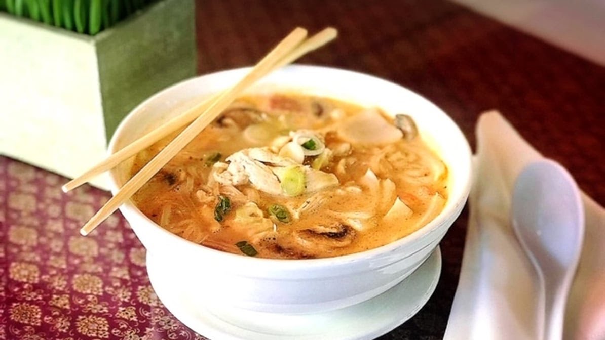 CHAANG THAI by null