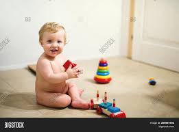 naked toddlers|Kid Girl Toddler Naked Back View Illustrationのイラスト素材 [66776361] - PIXTA