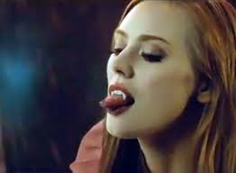 Deborah ann woll nude hecklerspray jpg 262x500 Deborah ann woll