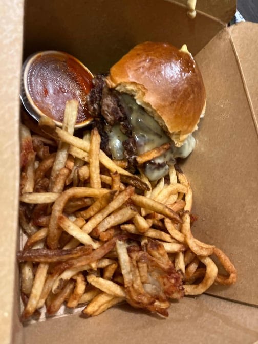 Omar's Bistro by null